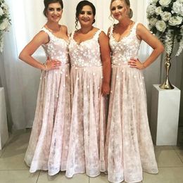 Sweetheart Neck Bridesmaid Dress Evening Gown Formals Wear Lace A-Line Long Backless Plus Size Prom Gowns