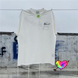 REAAL FOTOS 2022SS White Destroy T-shirt Homens Mulheres 1 Campa gráfica de alta qualidade Tops desgastados de manga curta