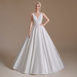 Elegant Ball Gown Wedding Dress V Neck Spaghetti Straps Sleeveless Appliques Sequins White Gown Dress Satin High Waist Formal Dresses Plus Size Bridal Bridesmaid