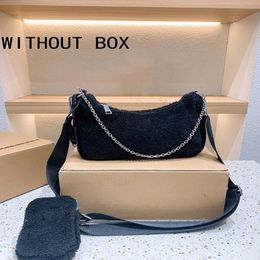 Fashion Shoulder Bags Woman Fleece Handbags Solid Letter Print Shoulder Bag Soft Touch Handbag 26*16cm Luxury Bag