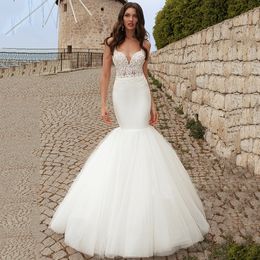 Sexy Backless Ivory Mermaid Wedding Dresses 2022 Summer Spaghetti Straps Sweetheart Princess Bride Dress Lace Appliques Sleevless Long Tulle Bridal Gowns