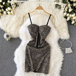 Ins Fashion Leopard Print Bodycon Mini Dress Sexy Strap Sleeveless Backless High Waist Skinny Christmas Party Dresses 220613
