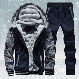 Winter Mens Warm Set Fleece Track Suits for Men Tracksuit Brand Thicken Clothing Sudaderas Hombre Mens Camo Suits Male Clothing 201210