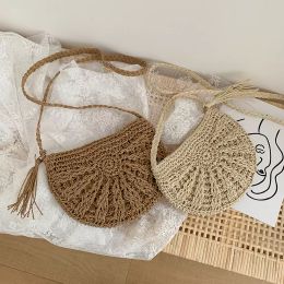 Women Fashion Woven Bag Straw Rope Handmade Zipper Small Crossbody Bag Casual Summer Vacation Beach Shoulder Messenger Bags