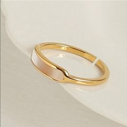 2022 fashion gold-plated mother-of-pearl ring ladies Jewellery simple and generous all-match party gift does not fade lover engagement