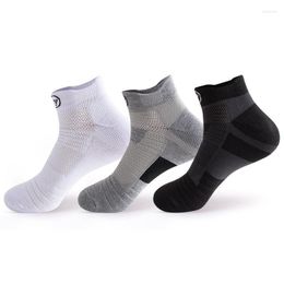 Men's Socks 1Pair Men Sports Walking Stockings Thick Sweat Sweat-Absorbent Short Outdoor Running Basketball SockMen's