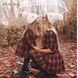 Family Matching Shirt Dress Plaid Spring Autumn Mother Daughter Shirt Outfit Christmas Casual Cotton Top Clothes Fashion AA220326