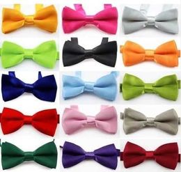 Boys Bow Ties Fashion Girls Neck Ties Baby Boy Bow Clip On Tie Pure Colour Butterfly Children England Tie Kids Party Accessories 13 Style