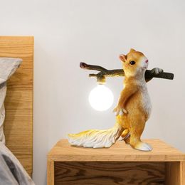 Table Lamps Nordic Cartoon Squirrel Desk Designer Creative Model Living Room Children's Bedroom Cute Decorative Bedside LampTable