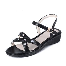 D007 Chinelos Mulheres Sapatos de Verão Sandálias Interior Slide Soft não-deslizamento de Banheiro antiderrapante Chinelos de casa