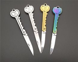 Key Shape Mini Folding Knife Pocket Fruit Knife Outdoor Sabre Multifunctional Keychain Knife Swiss Self-defense Knives EDC Tool Gear