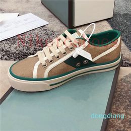 Tennis 1977 sneakers Green and red Web stripe shoes Italy Embroidered Women Luxurys Designer Sneaker sports Print Men canvas casual shoe55