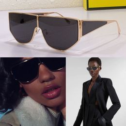 Modenschau-Sonnenbrille, große Schildbrille, Metallbügel, Disco-Brille M0093S, Farbverlauf, übergroß, für Damen und Herren, Designer-Luxus-inspirierte, handgezeichnete Brillen