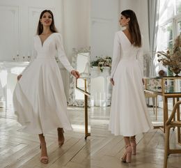 Vintage Tea Length bohoModest Wedding Dresses Bridal Gowns With Long Sleevs V Neck Informal Beach Summer Bride Gown