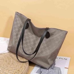 Factory Online Export Designer Bags One Shoulder Women's New Fashion Letter Shopping Large Capacity Trendy Tote