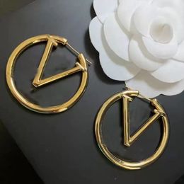 New Luxury 5cm gold hoop earrings for lady women orrous girls ear studs set Designer Jewelry earring Valentine Day Gift engagement for Bride