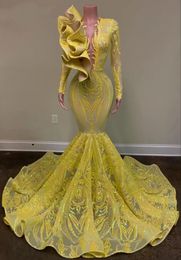 2022 Yellow Lace Sequins Mermaid Prom Party Dresses Sheer Neck Long Sleeves Plus Size Formal Evening Occasion Gowns Vestidos De Novia