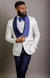 Handsome Embossing Man's Suits Shawl Lapel Groom Tuxedos Groomsmen Wedding/Prom/Dinner Man Blazer(Jacket+Pants+Vest+Tie) N009