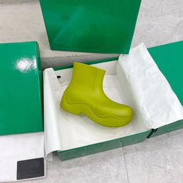 Lluvia de Zapatos para Hombre | FASHIOLA.es - Página 4