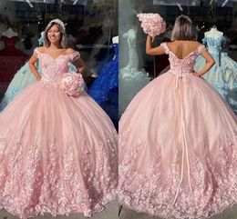 2022 Abiti Quinceanera rosa con applicazioni in pizzo floreale 3D Perline Tulle Swee Train Straps Pieghe Sweet 15 16 Birthday Ball Gown Custom Made C0601G07