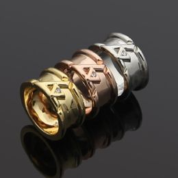 Diamond Ring Fashion Gold Silver Ring для мужских дизайнерских колец высококачественных украшений титана.