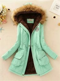 Piumini invernali da donna Parka's Warm Outdoor Leisure Sports Canada Cappotti Giacca Anatra bianca Cappuccio collo lungo in pelle Parker antivento