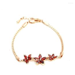 Link Chain Charm Red Crystal Flower Bracelets For Women Cute Romantic Zircon Rose Gold Bracelet Teens Gift Fashion Jewellery H022Link Lars22