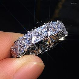 Wedding Rings Luxury Jewellery For Women Full Set Diamond Single Row Triangle Zircon Ring Creative Gift Wholesale AnillosWedding Edwi22