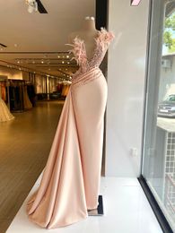 Stylish Grapefruit Evening Feathers Sequined Prom Dresses Deep V Neck Sleeveless Floor Length Celebrity Women Formal Party Pageant Gowns