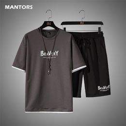 Men Short Sleeve Two Pieces Set Summer Men s s Print Tracksuit Streetwear Casual Mens T Shirt s Clothing 220708