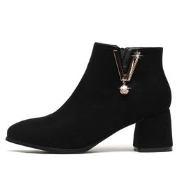 New model Korean version of the thick with short tube womens boots wild round head highheeled fashion boots good quality 201106