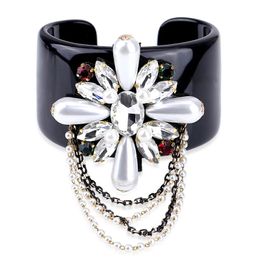 Bangle HAHA&TOTO Trendy Black Resin Inlaid Handmade Crystal Beaded Flower Statement Women Jewellery 3308BangleBangle