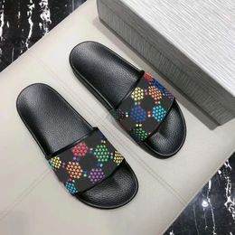 Designer Slides Mens Womens Slippers leather Black shoes Fashion luxury summer sandals beach sneakers