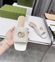 Women Summer Slippers bench shoes Stylish comfortable female flat soft sole mental buckle lady wear-resisting genuine leather non slip versatile sandals G70536