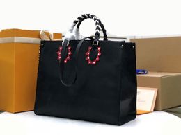 2022 Luxury designer bag purses ONTHEGO totes handbags shopping Shoulder Bags braided cowhide leather embossed Designers Handbag 05