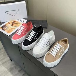 Luxury casual canvas shoes rubber for men's and women's shoes unusual platform shoes-inspired car Tyres fixed bottom nylon gabardine logo triangle decoration