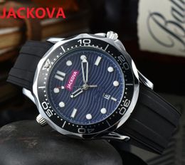 On Sale classic designer style Luxury Men Watches 42mm Quartz Black Blue Grey Rubber sapphire scratch resistant glass Set Auger Crime Stopwatch Wristwatch