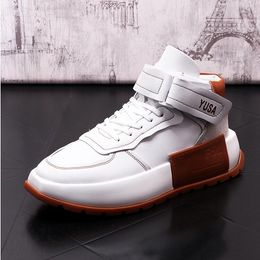 European style Spring men high-top Walking Sneakers white casual canvas shoes Height Increasing Non-Leather Casual Shoes