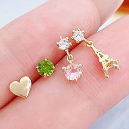 Clip-on & Screw Back Earring For Women Four-Piece Suit Inlaid Emerald CZ Green Diamond Pink Earrings Pyramid Heart Charm Ear Stad GiftClip-o