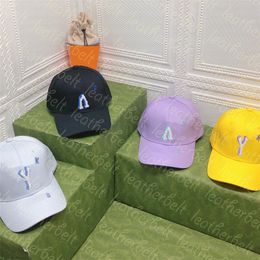 Embroidery Letter Ball Caps Casual Sport Golf Caps Simple Designer Peaked Cap Women Men Street Casquette