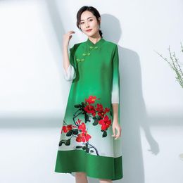middle dresses UK - Casual Dresses Middle-aged Mother Large Size Pleated Dress Female 2022 Spring Chinese Wind Aggrarity Improvement Cheongsam O Neck SkirtCasua