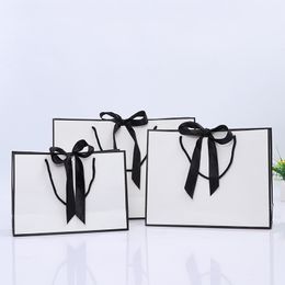 Gift Wrap Creative design Large Black border White kraft paper-bag with handle Wedding Party Favour bowknot Paper Gift Bag SN4489