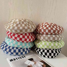 New Fashion Spring Summer Hat For Women Grid Cotton Flat Top Beret Sun Hat Youth Beach Hat Collapsible Sun Protection Cap J220722