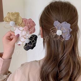 Metal Hair Clip Korean Style Simple Flower Barrettes Female Summer Side Bangs Clips Women Hair Accessories