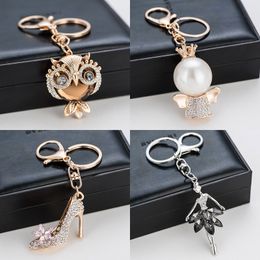 New Creative Crystal Key Chain Animal Pearl Keychain Favour Bag Accessories Car Pendant Fashion Metal Keychain Birthday Gift