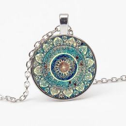 Pendant Necklaces Vintage Buddhist Chakra Glass Round Necklace Fashion Om Yoga Mandala Wear Jewellery Female Gift Party SouvenirPendant Neckla