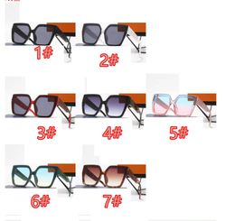 MOQ=10 summer man Fashion outdoor UV protection metal silver sunglasses women Square driving Sun glasses unisex glasses cycling eyeglasses black color goggle