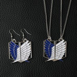 Chains Shingeki No Kyojin Necklace Woman Anime Women's Necklaces Fashion Geometric Wing Clavicle Chain Silver Color Zinc Alloy CollaresC