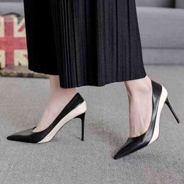Designer-Scarpe da donna da lavoro di grandi dimensioni 2022 primavera e autunno nuove scarpe singole a punta da donna tacco sottile bocca bassa tacchi alti da donna