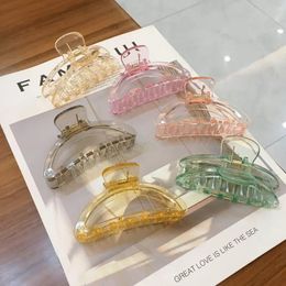 Girls Hollow Out Semicircle Shaped Hair Clamps Solid Colour Translucence Plastic Bath Hair Clips Claw Europe Women Geometric Large Size Ponytail Hairpins 9 CM